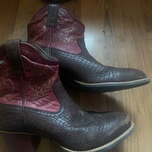 Twisted X women’s boots booties 9
